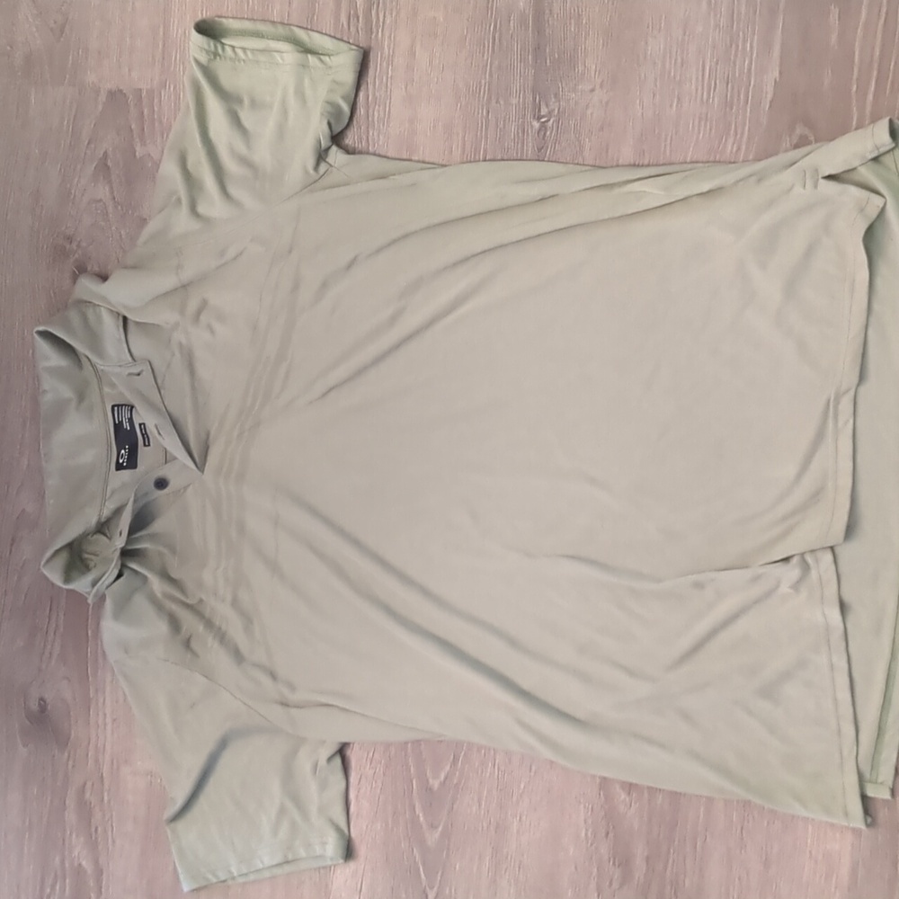 Oakley green shirt size XL